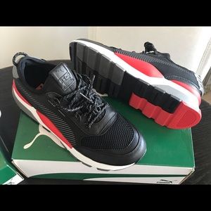 Puma women’s shoes